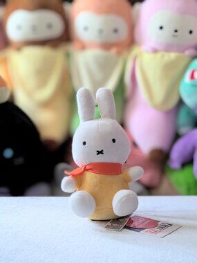 Round 1 Exclusive 6" Miffy Orange Scarf Plush
